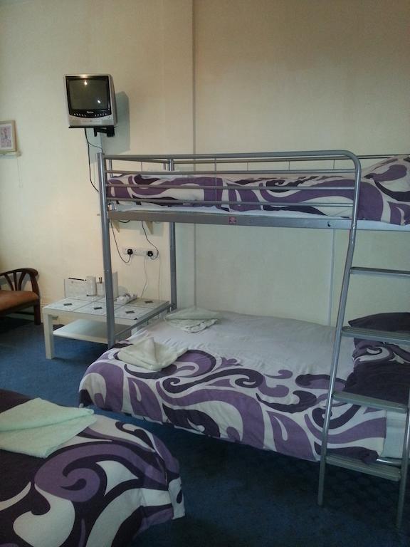 Jesmond International Hotel Blackpool Room photo